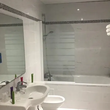 Hotel Angelic 3*
