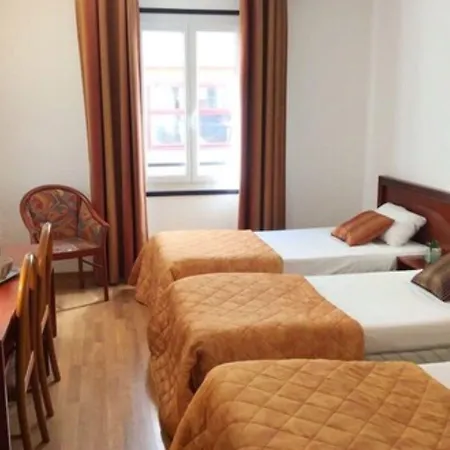 Hotell Angelic 3*